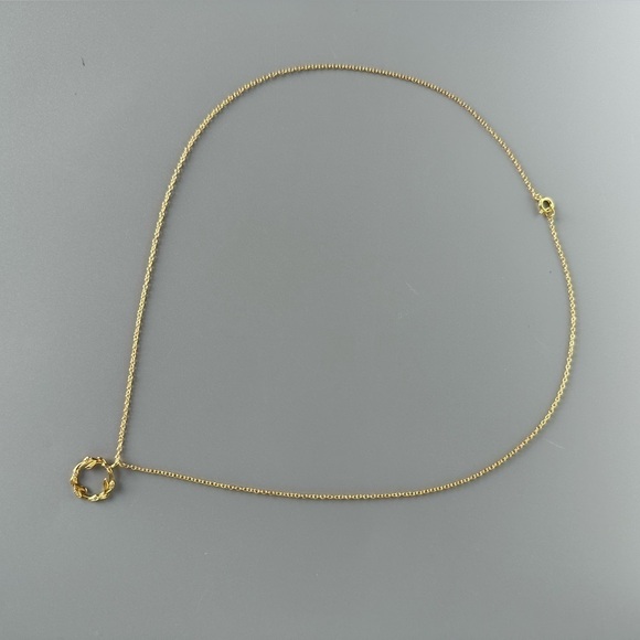 14k Gold Sterling Silver Round Wreath Pedant Necklace - Picture 10 of 17